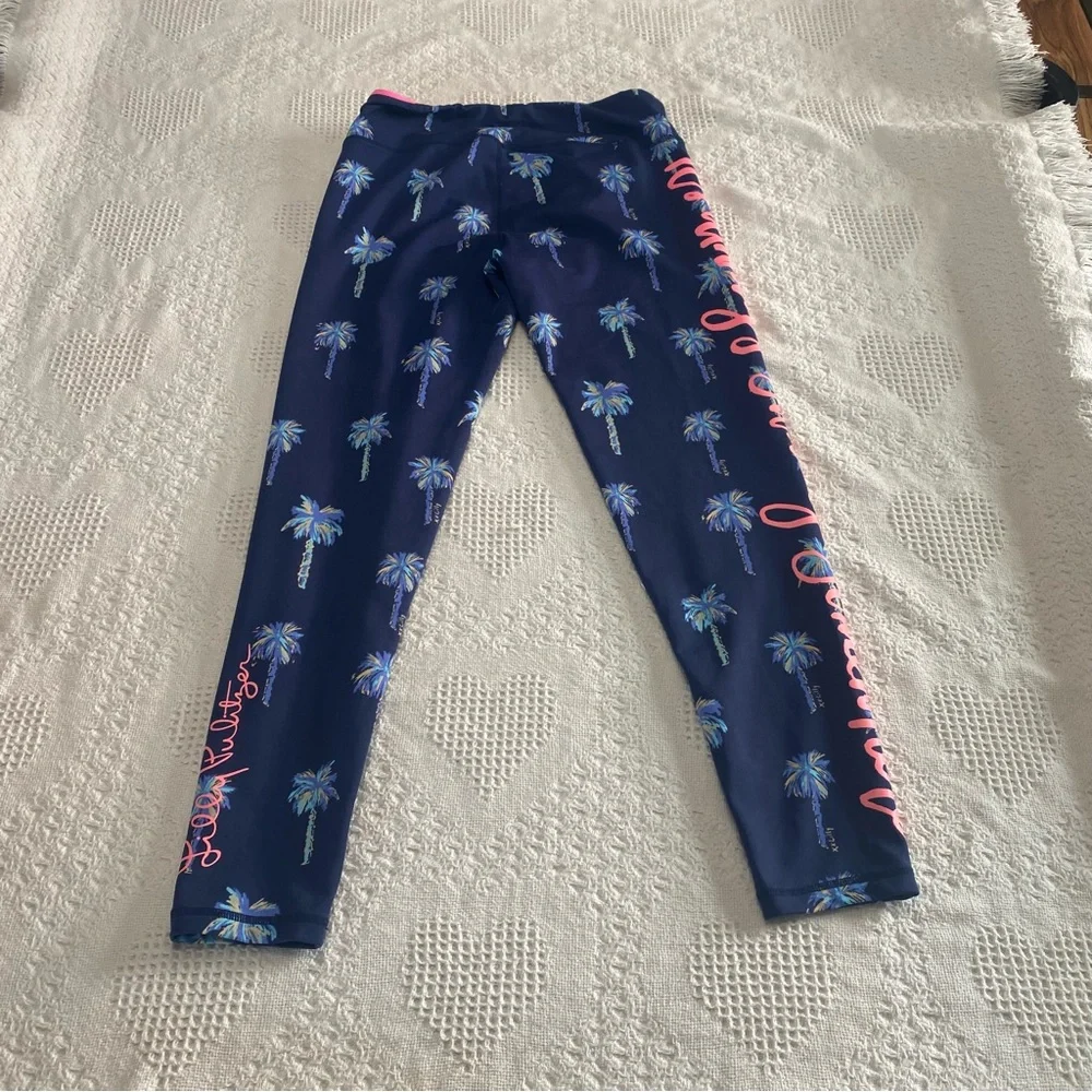 Lilly Pulitzer “It’s Always Sunny Somewhere” Workout Leggings (M)